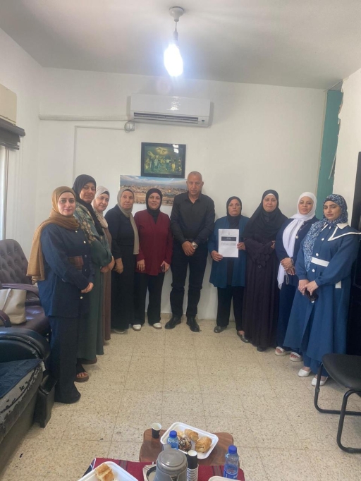 ميثاق شرف يوحّد جهود مجلس الظل النسوي والمجلس المحلي في رافات لتعزيز مشاركة المرأة في صنع القرار